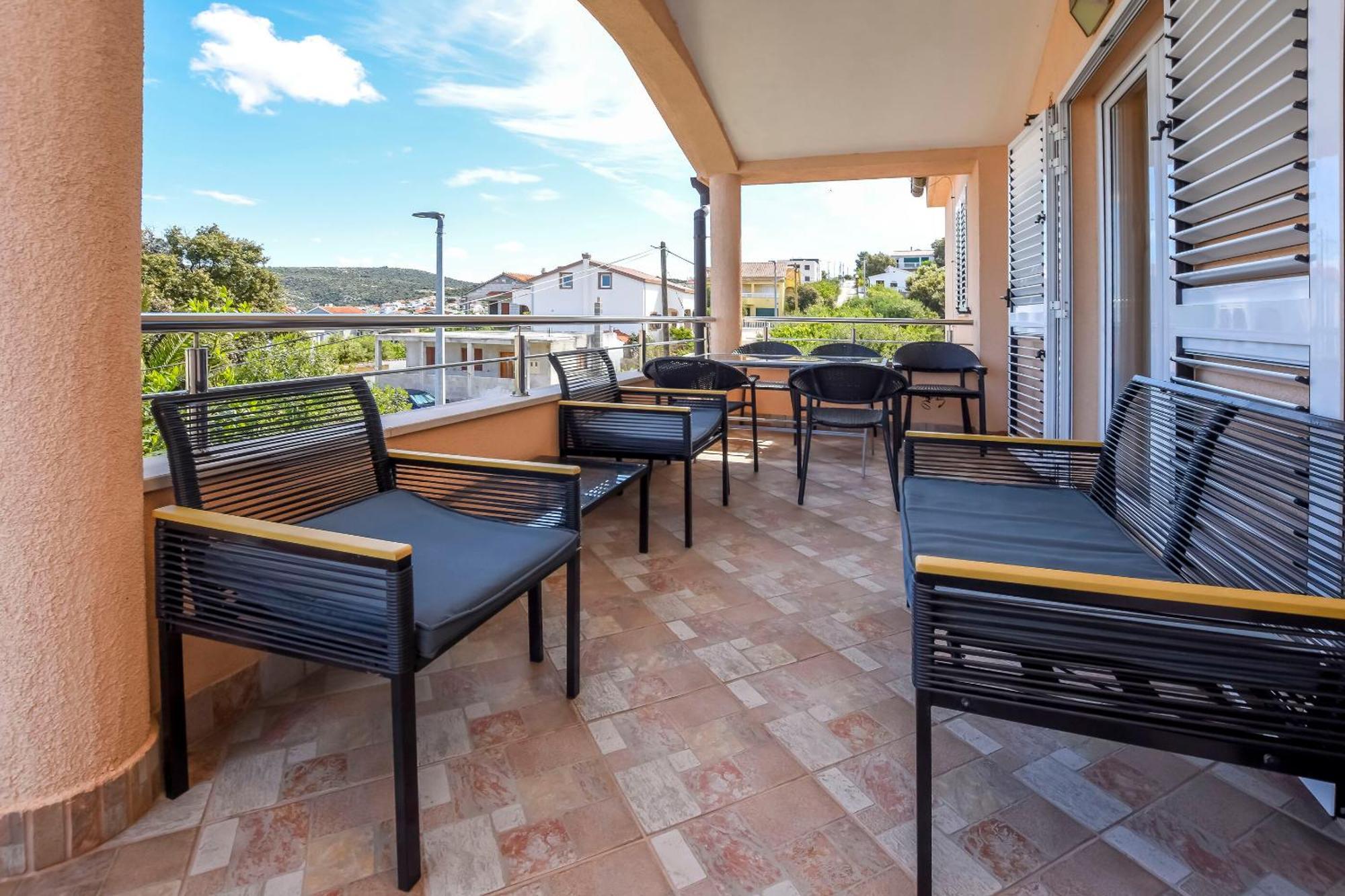 Apartments Ema Razanj Exterior photo